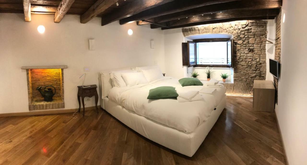 ローマLa Casa Dei Marmiアパートメント エクステリア 写真