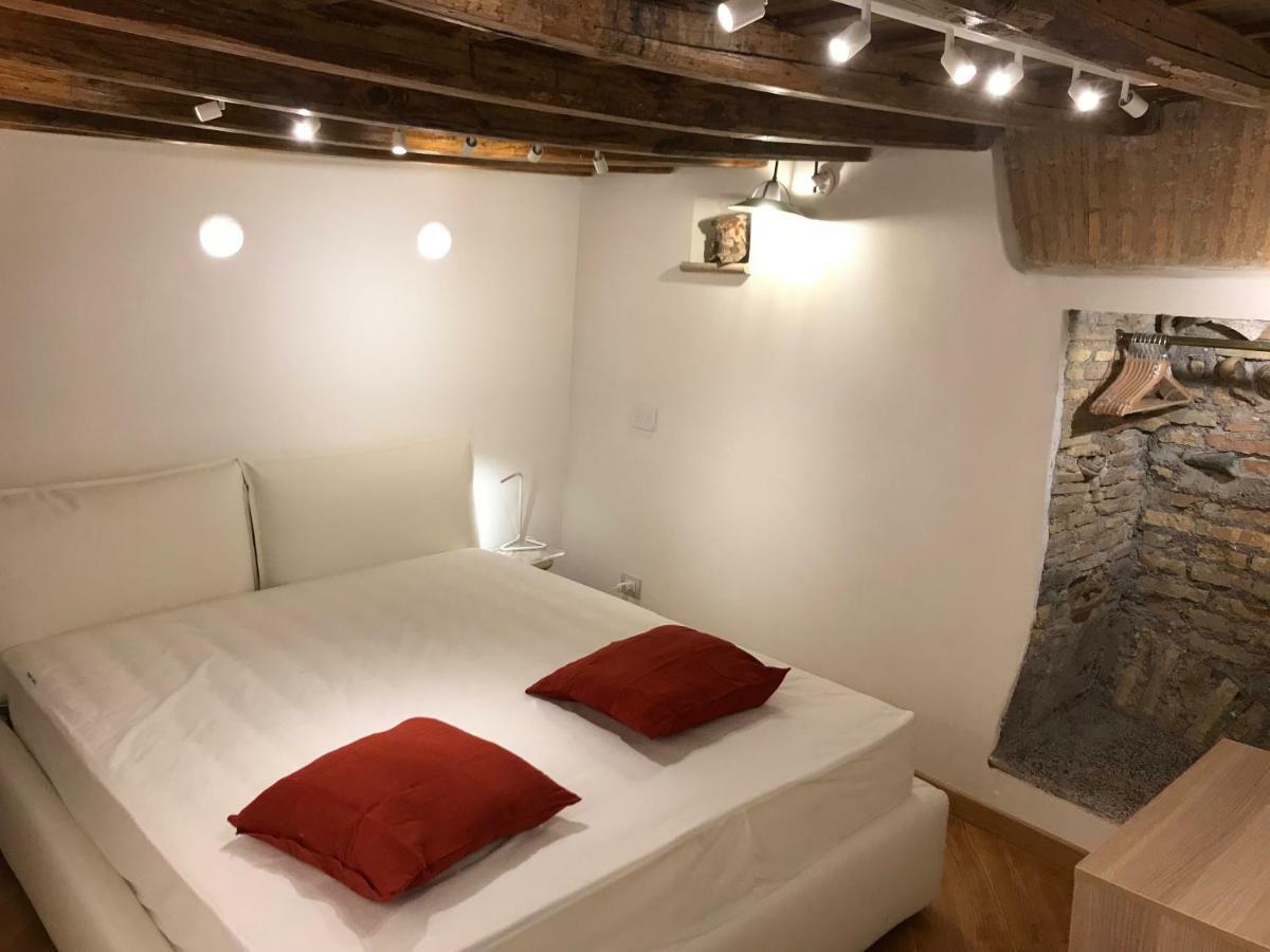 ローマLa Casa Dei Marmiアパートメント エクステリア 写真
