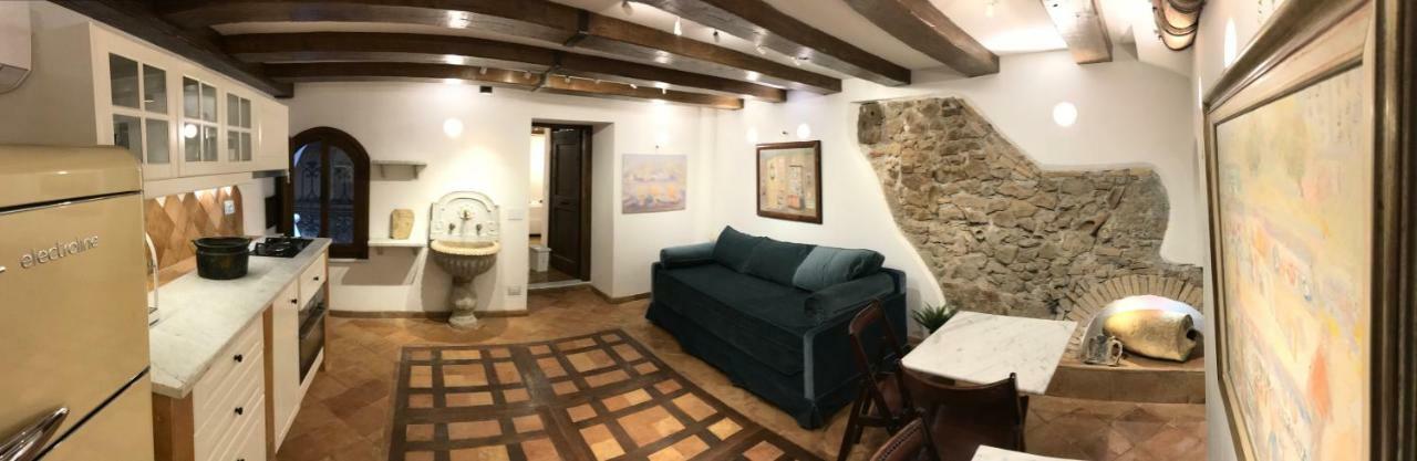 ローマLa Casa Dei Marmiアパートメント エクステリア 写真