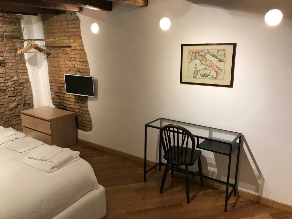 ローマLa Casa Dei Marmiアパートメント エクステリア 写真