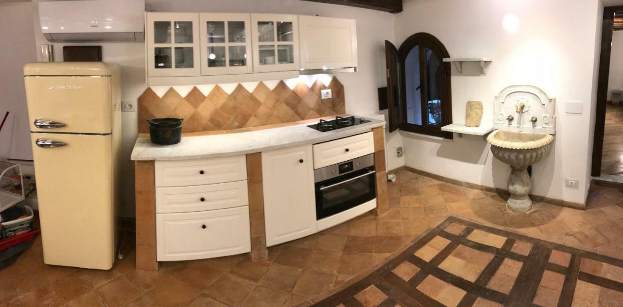 ローマLa Casa Dei Marmiアパートメント エクステリア 写真
